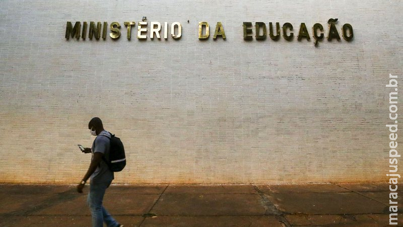MEC divulga calendário de inscrições do Sisu, ProUni e Fies MEC divulga calendário de inscrições do Sisu, ProUni e Fies