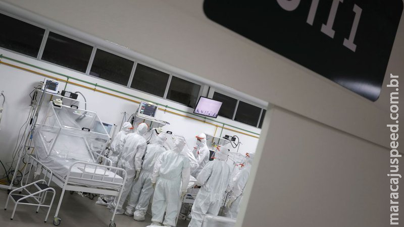 Ministro anuncia aquisição de 4,5 milhões de kits para intubação Ministro anuncia aquisição de 4,5 milhões de kits para intubação