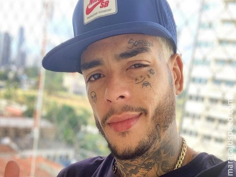  Morre MC Kevin, aos 23 anos, após cair de varanda de hotel no Rio 