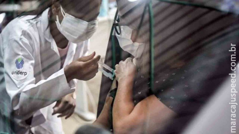 MS recebe 23 mil doses de CoronaVac e Saúde pede plantão para colocar 2ª aplicação em dia MS recebe 23 mil doses de CoronaVac e Saúde pede plantão para colocar 2ª aplicação em dia