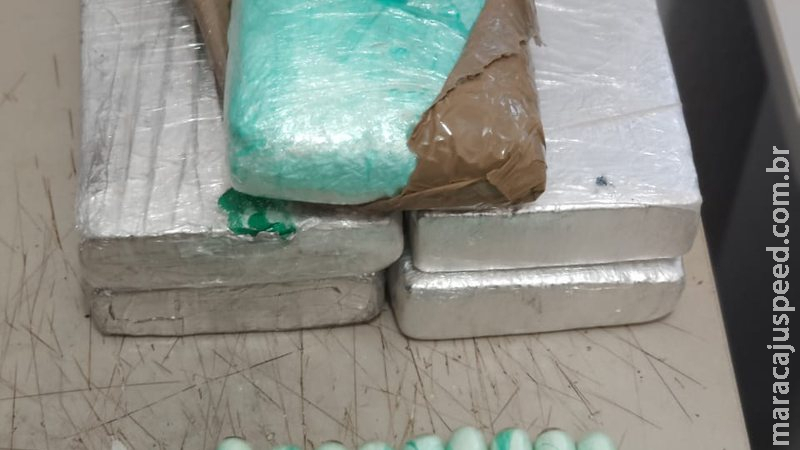 Polícia apreende tabletes de cocaína com adolescente após abordagem em “batedor” Polícia apreende tabletes de cocaína com adolescente após abordagem em “batedor”