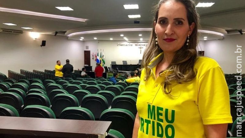 Preso, advogado suspeito de matar ex-lider do PSL sai de hospital e vai para a delegacia Preso, advogado suspeito de matar ex-lider do PSL sai de hospital e vai para a delegacia