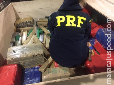 PRF apreende mais de 1,5 tonelada de maconha em Ponta Porã (MS) PRF apreende mais de 1,5 tonelada de maconha em Ponta Porã (MS)