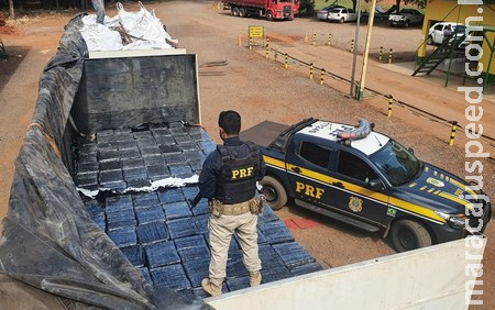 PRF apreende mais de 7 toneladas de maconha em Eldorado (MS) PRF apreende mais de 7 toneladas de maconha em Eldorado (MS)