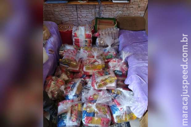 Projeto levanta alimentos e cobertores para população carente da Capital Projeto levanta alimentos e cobertores para população carente da Capital