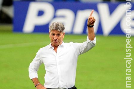 Renato Gaúcho é oferecido e aceita ganhar menos no Corinthians; entenda Renato Gaúcho é oferecido e aceita ganhar menos no Corinthians; entenda