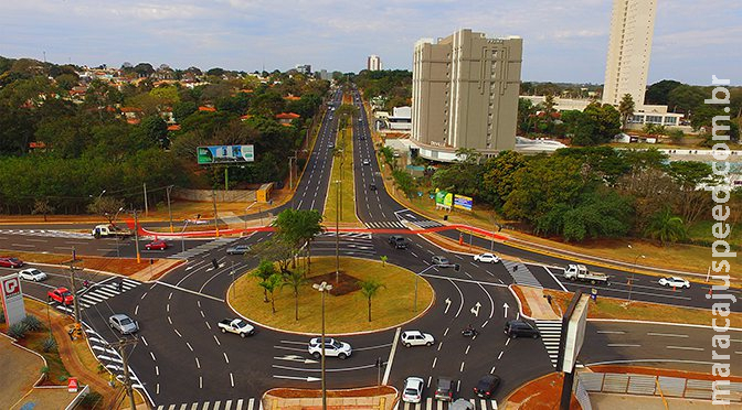 Rotatória entre as Avenidas Mato Grosso e Via Parque será denominada de Rotatória entre as Avenidas Mato Grosso e Via Parque será denominada de