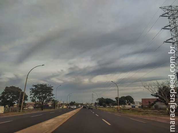 Sextou com tempo nublado e máxima de 37ºC na região pantaneira em MS Sextou com tempo nublado e máxima de 37ºC na região pantaneira em MS