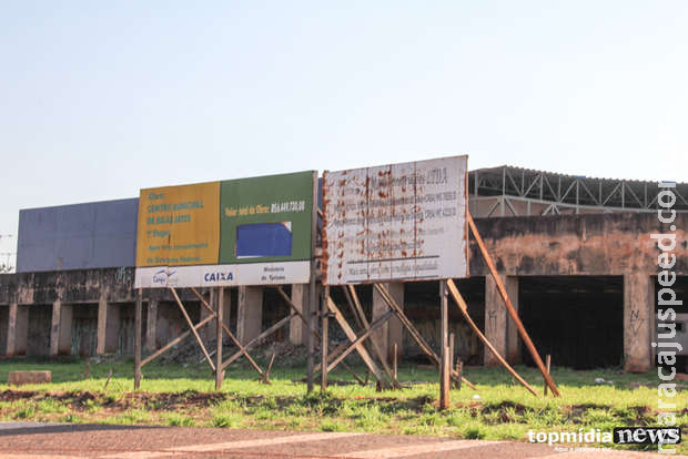 Vereadores cobram soluções para Centro de Belas Artes, mas obra está emperrada na Justiça Vereadores cobram soluções para Centro de Belas Artes, mas obra está emperrada na Justiça