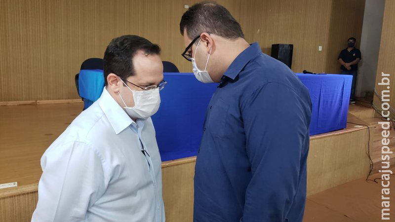 Acompanhado de vereadoras e secretários, Prefeito vai à Brasília pleitear recursos para Dourados Acompanhado de vereadoras e secretários, Prefeito vai à Brasília pleitear recursos para Dourados