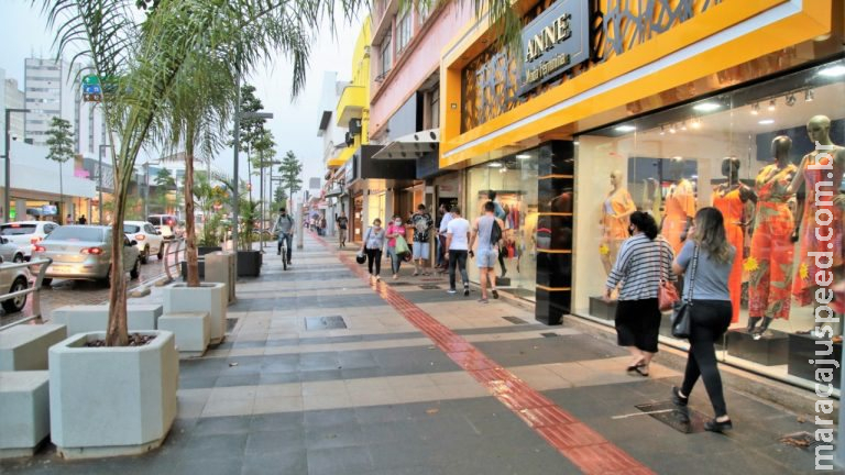 Associação comemora decreto que permite funcionamento do comércio em Campo Grande Associação comemora decreto que permite funcionamento do comércio em Campo Grande