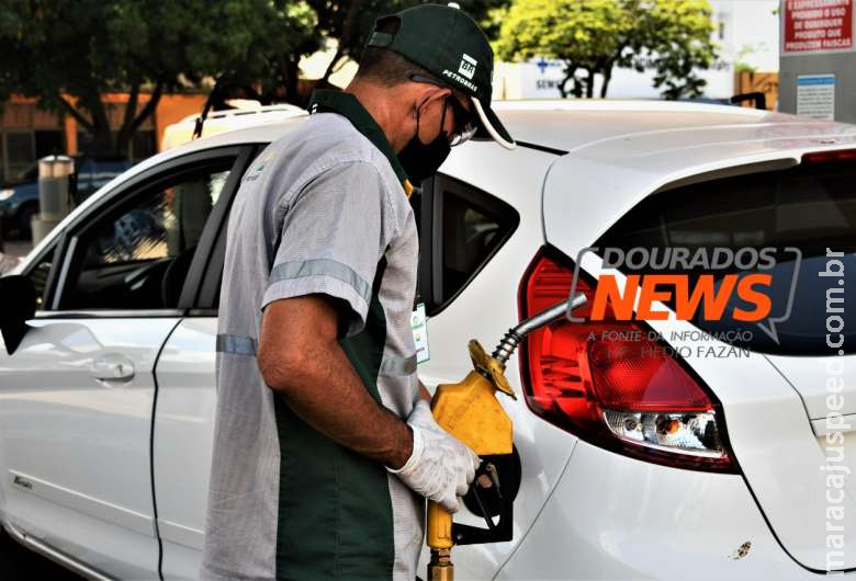 Com leve alta, média da gasolina comum figura em R$ 5,89 em Dourados Com leve alta, média da gasolina comum figura em R$ 5,89 em Dourados