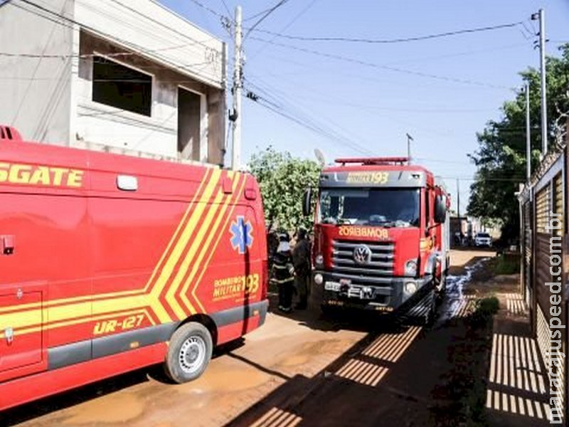 Crianças gritam por socorro e são salvas por vizinhos de incêndio em Campo Grande Crianças gritam por socorro e são salvas por vizinhos de incêndio em Campo Grande