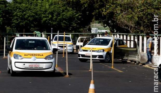 Detran-MS abre para provas no feriado e zera fila de exames práticos Detran-MS abre para provas no feriado e zera fila de exames práticos