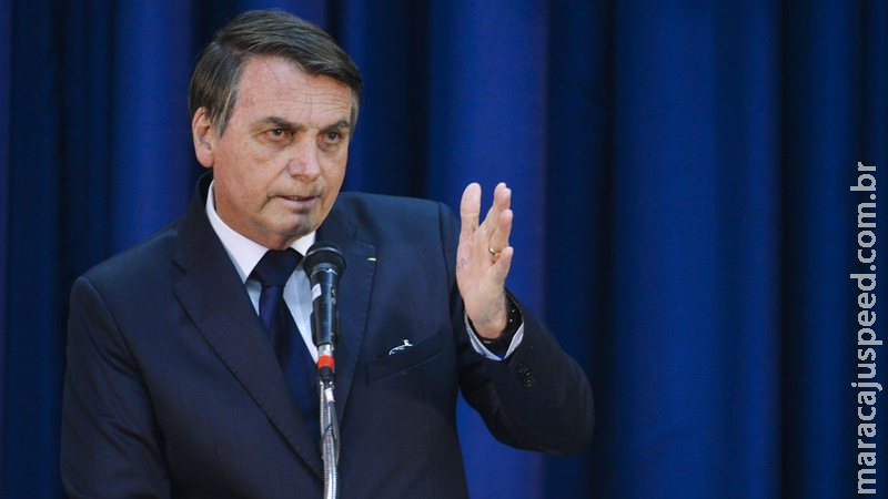 Em discurso em Chapecó, Bolsonaro ataca STF e apoiadores pedem fechamento