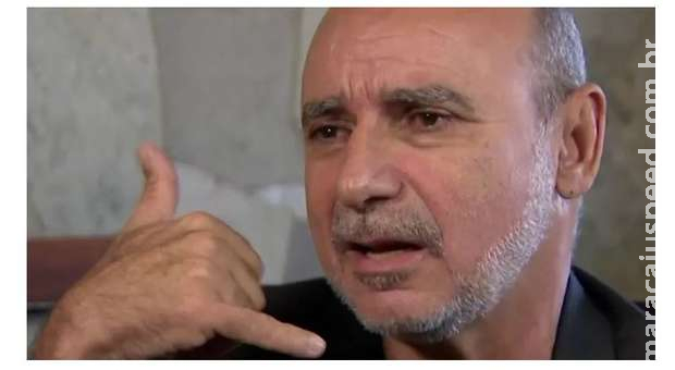 Ex-assessor de Flávio Bolsonaro quer ser deputado após deixar a prisão domiciliar Ex-assessor de Flávio Bolsonaro quer ser deputado após deixar a prisão domiciliar