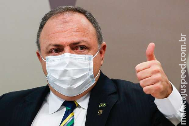Exército diz que não vai punir Pazuello por participação em ato político com Bolsonaro Exército diz que não vai punir Pazuello por participação em ato político com Bolsonaro