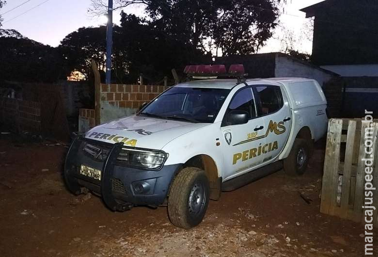 Feridos em confronto com a polícia na 
