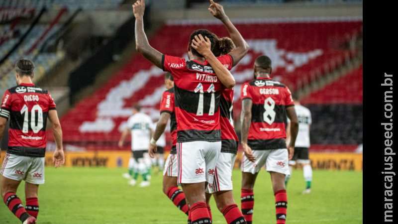 Flamengo faz jogo seguro, vence Coritiba e avança às oitavas da Copa do Brasil
