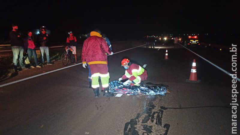 Indígena morre após ser atropelado por carro e por moto na BR-163 Indígena morre após ser atropelado por carro e por moto na BR-163