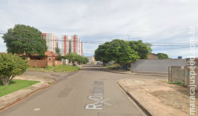Ladrão em moto Ladrão em moto
