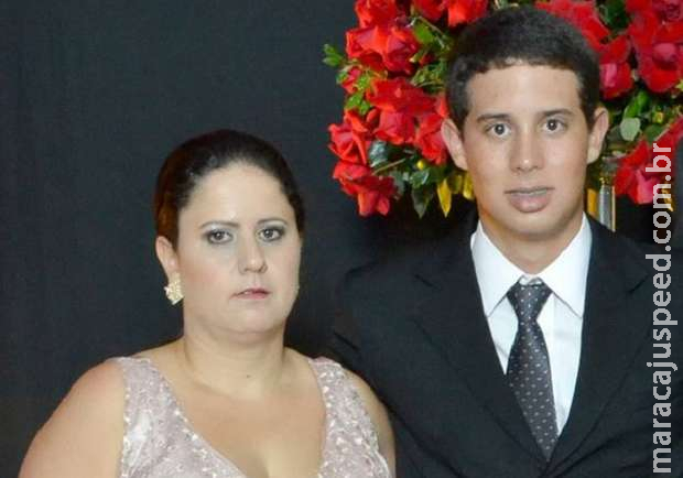 Mãe e filho morrem de covid em menos de 15 dias em Nova Andradina Mãe e filho morrem de covid em menos de 15 dias em Nova Andradina