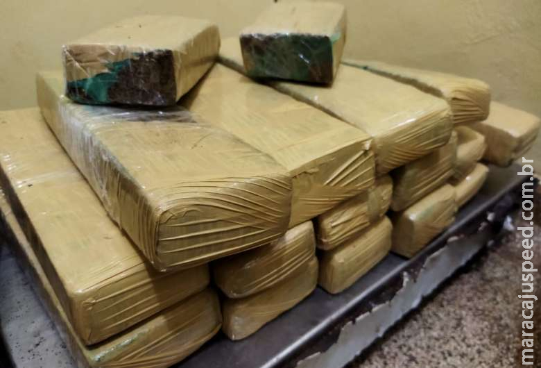 Moradora de Goiás é presa carregando drogas em ônibus na região de Dourados Moradora de Goiás é presa carregando drogas em ônibus na região de Dourados