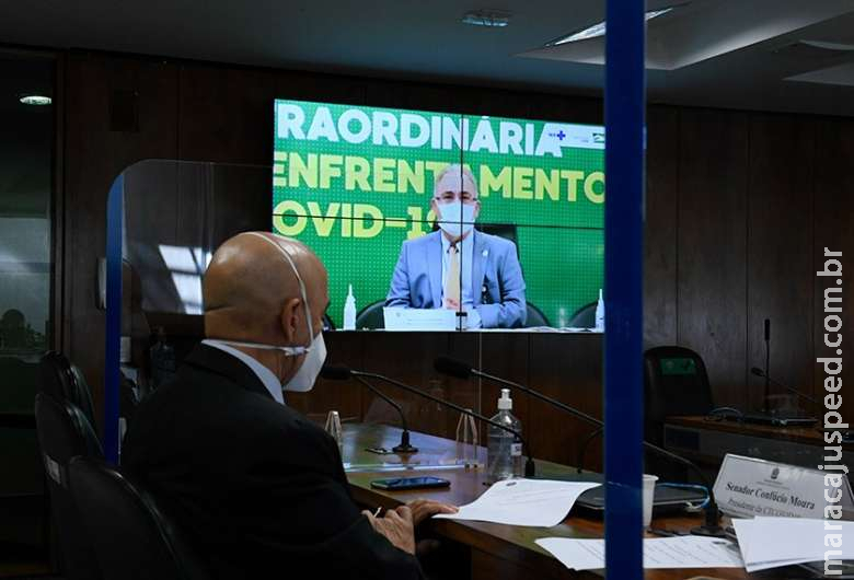 Na Comissão da Covid, Queiroga diz que Ministério continuará distribuindo a CoronaVac Na Comissão da Covid, Queiroga diz que Ministério continuará distribuindo a CoronaVac