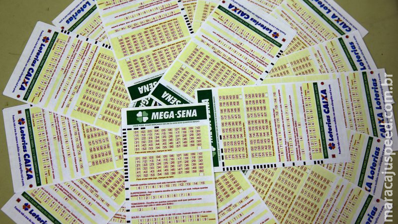 Ninguém acerta a Mega-Sena e prêmio acumula em R$ 7 milhões Ninguém acerta a Mega-Sena e prêmio acumula em R$ 7 milhões
