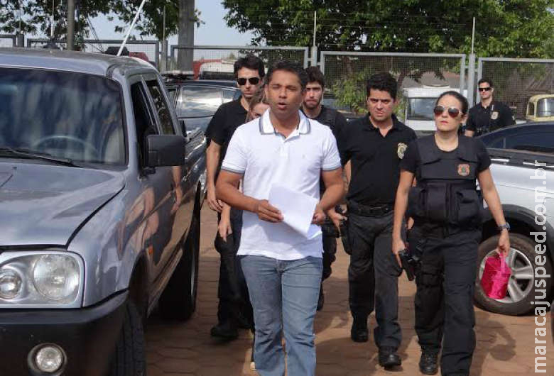 Réus em esquema de corrupção em Naviraí são condenados a ressarcir os cofres públicos Réus em esquema de corrupção em Naviraí são condenados a ressarcir os cofres públicos