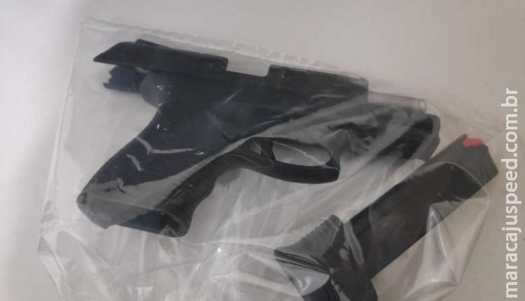 Suspeito é preso com pistola escondida em mala de fraldas do filho em Campo Grande Suspeito é preso com pistola escondida em mala de fraldas do filho em Campo Grande