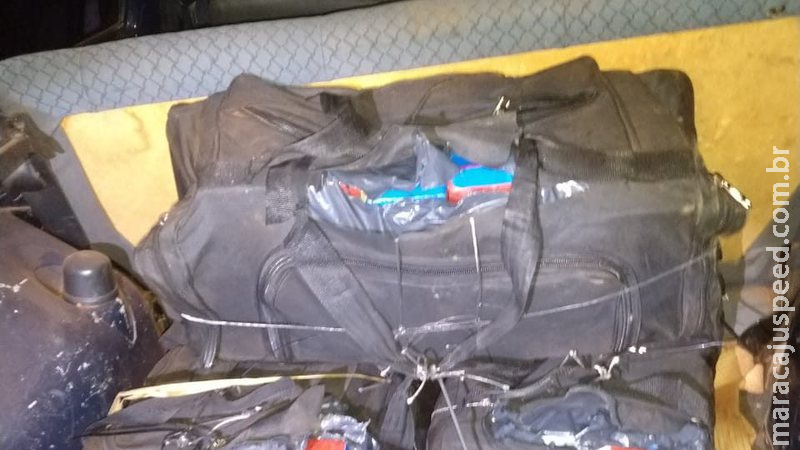 Traficante é preso 12 horas após abandonar veículo com 187 tabletes de maconha Traficante é preso 12 horas após abandonar veículo com 187 tabletes de maconha