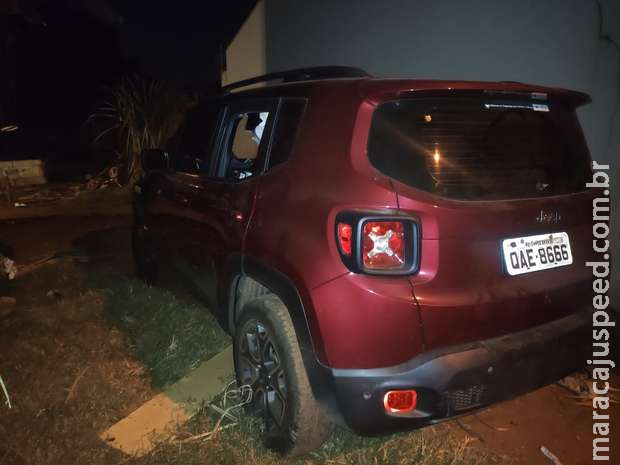 Vídeo: jipe de luxo usado em assalto é encontrado depenado no Nova Lima Vídeo: jipe de luxo usado em assalto é encontrado depenado no Nova Lima