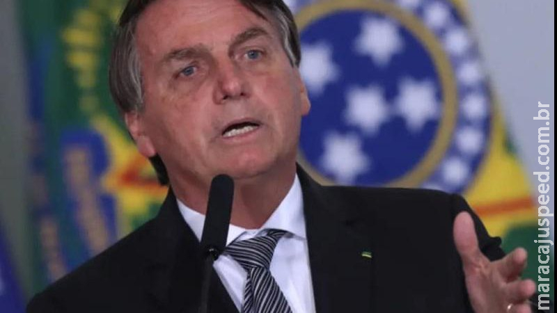 A jornalistas, Bolsonaro se desculpa por declaração polêmica: 