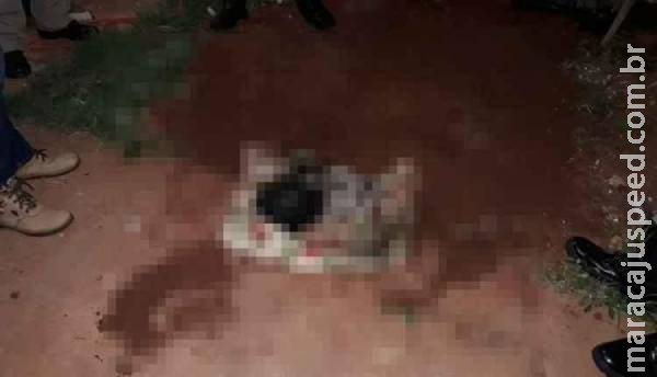 Acusada de matar a mãe idosa e enterrar corpo no quintal é condenada a 31 anos