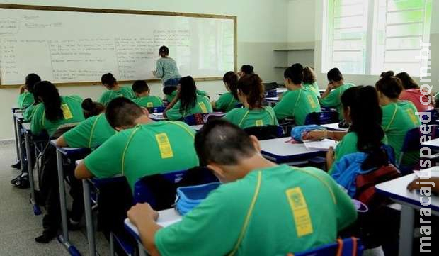 Alunos da rede estadual de ensino terão atividades presenciais a partir do dia 02 de agosto