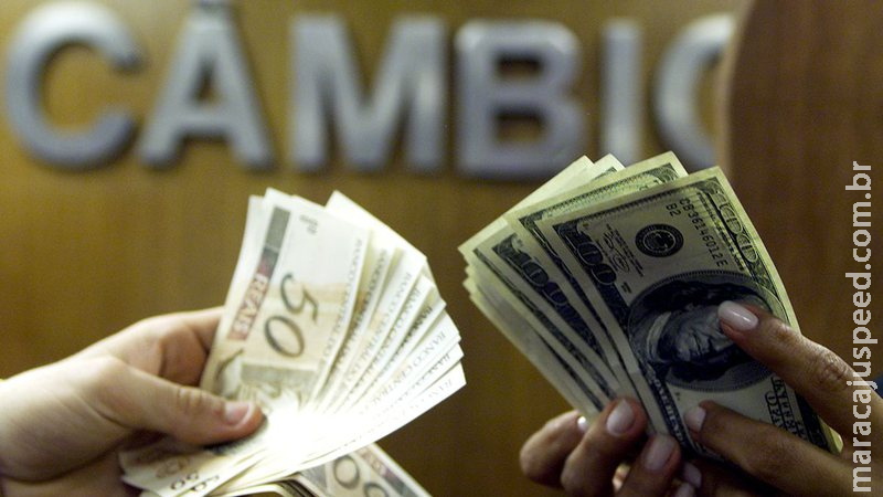Bolsa cai com preocupações com variante delta e China Bolsa cai com preocupações com variante delta e China