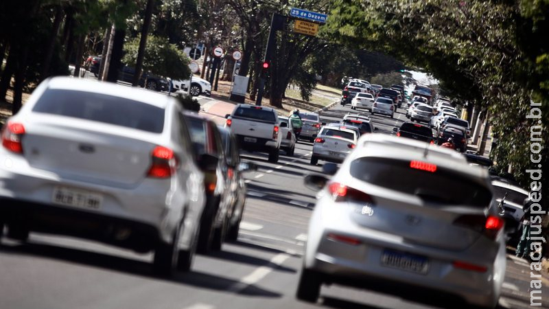 Com 469 mil motoristas, o que mais falta é respeito no trânsito de Campo Grande Com 469 mil motoristas, o que mais falta é respeito no trânsito de Campo Grande