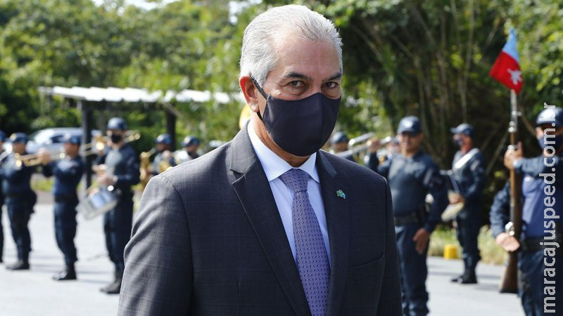 Contrariando promessas de enxugar a máquina, Reinaldo mais que dobra gastos com comissionados Contrariando promessas de enxugar a máquina, Reinaldo mais que dobra gastos com comissionados