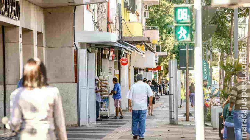 Em alta pelo 2º mês seguido, vendas no varejo crescem 2,6% em maio Em alta pelo 2º mês seguido, vendas no varejo crescem 2,6% em maio