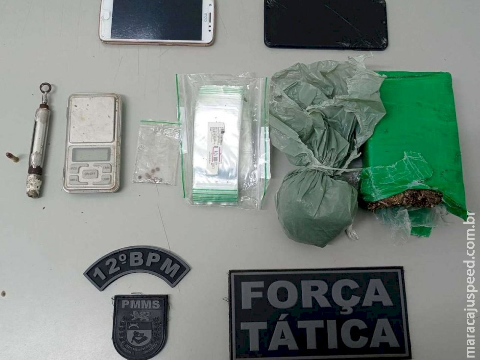 Em Naviraí, polícia apreende drogas e recupera motocicleta furtada 