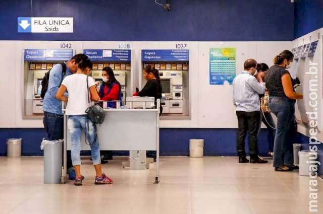 Governo prorroga auxílio emergencial por três meses e benefício vai até outubro Governo prorroga auxílio emergencial por três meses e benefício vai até outubro