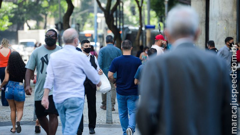 InfoGripe: novos casos semanais de SRAG ainda preocupam InfoGripe: novos casos semanais de SRAG ainda preocupam