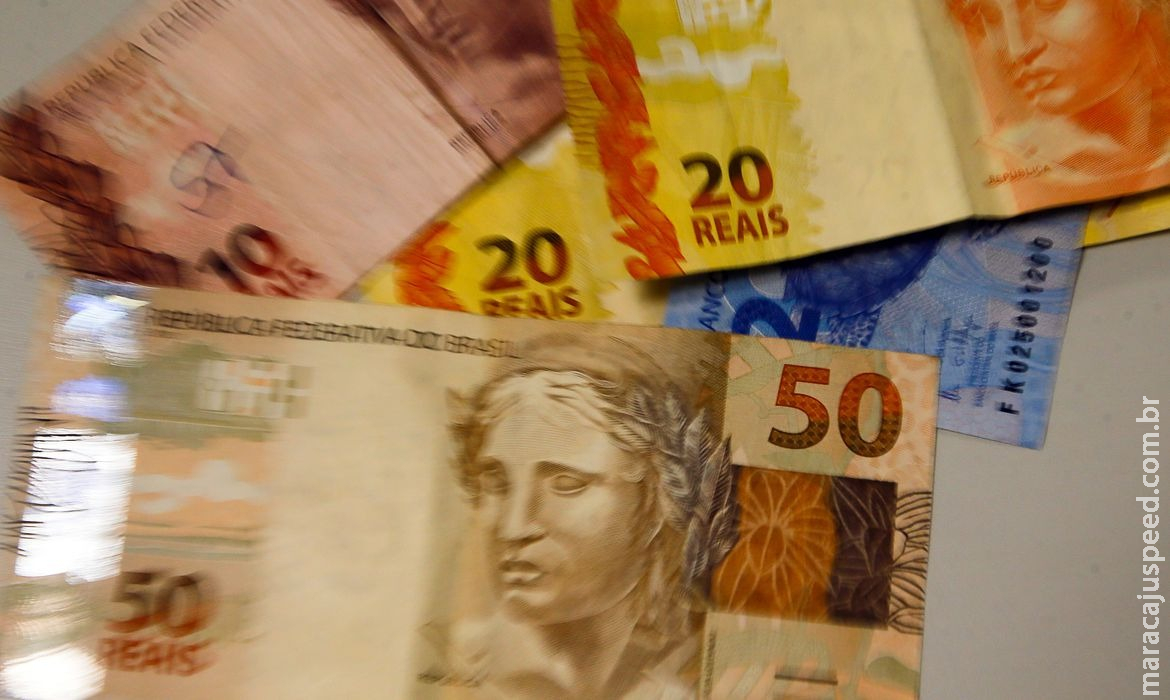 Ipea revisa PIB deste ano de 3% para 4,8% Ipea revisa PIB deste ano de 3% para 4,8%