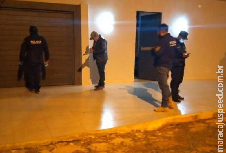 Juiz tem casa atingida por vários disparos de pistola Juiz tem casa atingida por vários disparos de pistola