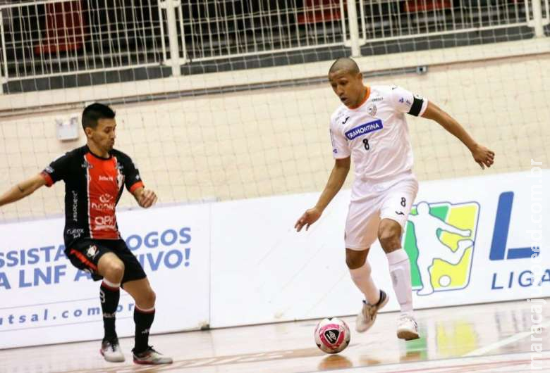 LNF: Joinville-SC e Carlos Barbosa-RS empatam em duelo de viradas