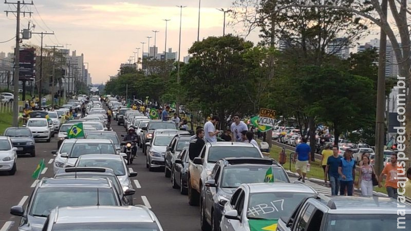 Manifestantes organizam carreata em Campo Grande pelo voto impresso