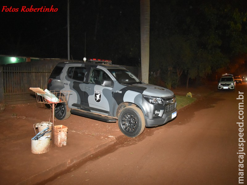 Maracaju: Polícia Militar e Delegacia Regional de Dourados cumprem mandado de busca e apreensão, e homem reage com disparo de arma de fogo contra policiais, e é baleado na Vila Juquita