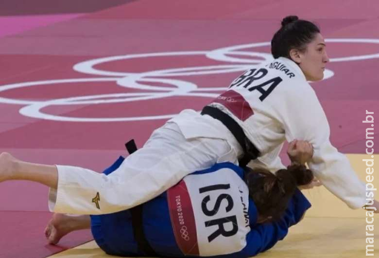 Mayra Aguiar ganha bronze e agora soma três medalhas em Olimpíadas Mayra Aguiar ganha bronze e agora soma três medalhas em Olimpíadas