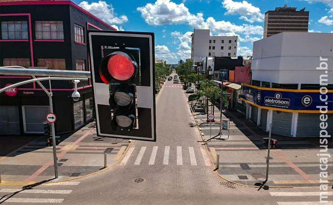 Mesmo com melhora na pandemia, MS tem mais da metade dos municípios com bandeira vermelha Mesmo com melhora na pandemia, MS tem mais da metade dos municípios com bandeira vermelha